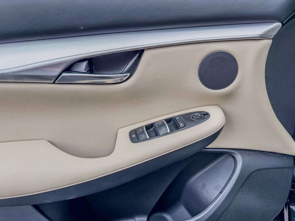 Used 2019 INFINITI QX50 Luxe FWD image 20