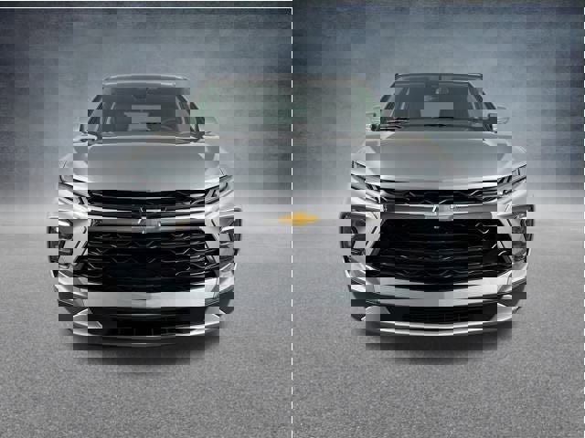 Used 2024 Chevrolet Blazer LT image 3