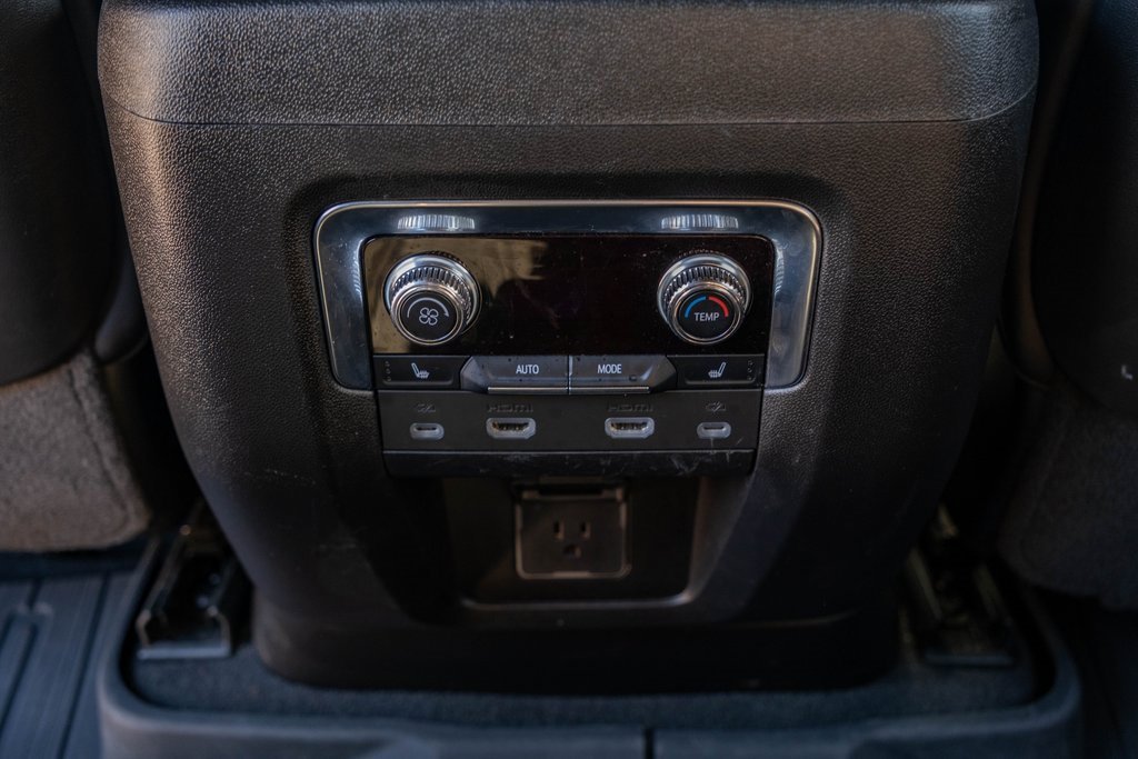 Used 2023 GMC Yukon XL Denali Ultimate w/ LPO, Floor Liner Package image 17