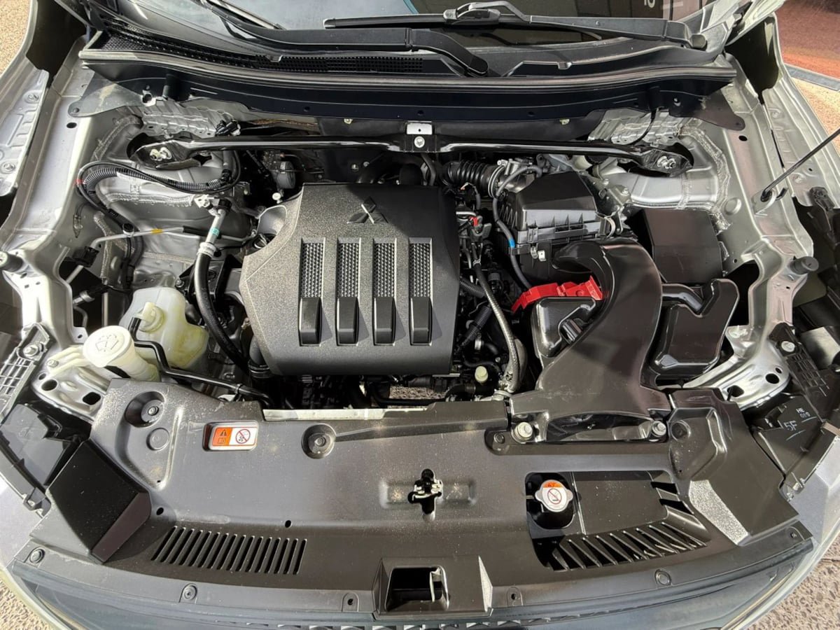 Used 2018 Mitsubishi Eclipse Cross LE AWD/4WD image 22