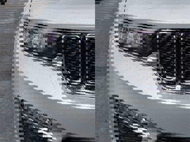 New 2025 Jeep Grand Cherokee Limited w/ Luxury Tech Group II image 10