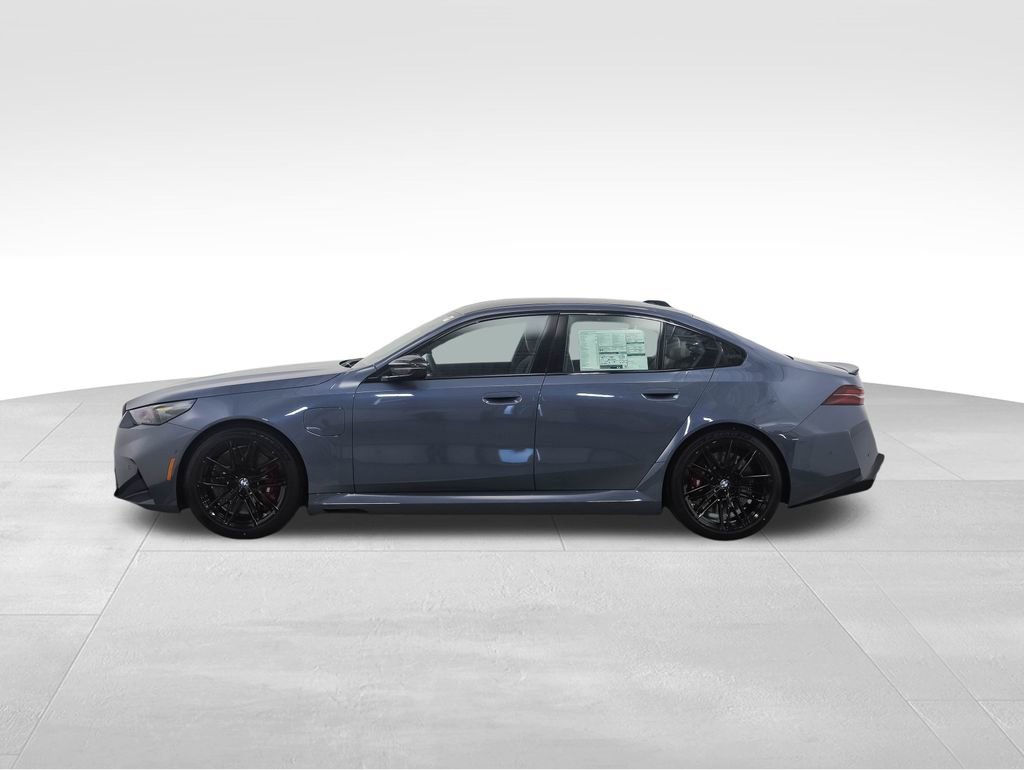 New 2026 BMW M5 w/ Carbon Package image 2