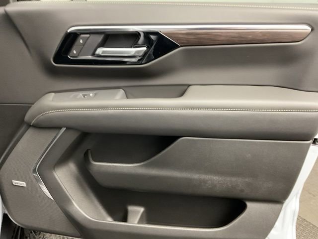 New 2026 Chevrolet Suburban Premier w/ Sun And Tow Package image 26