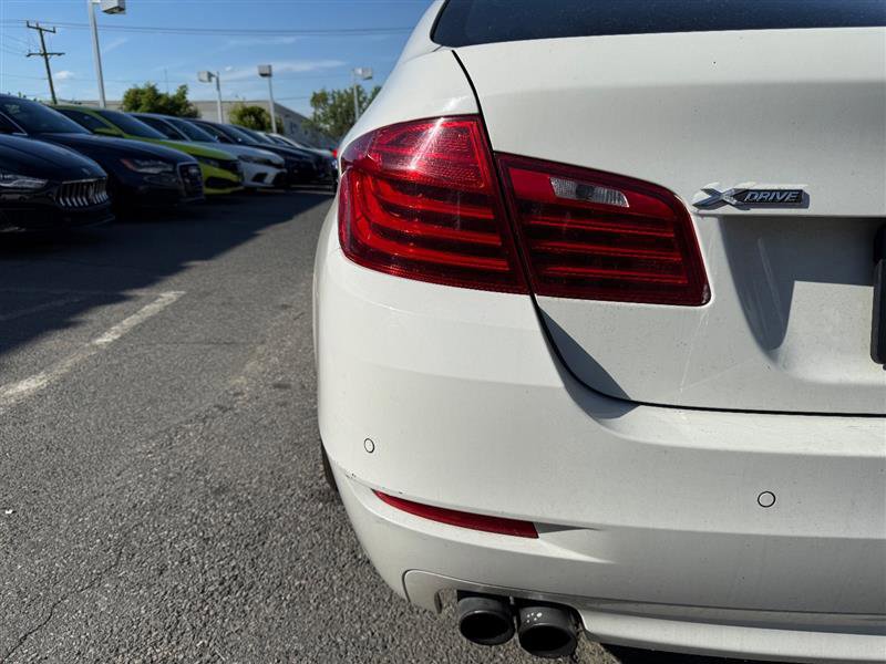 Used 2016 BMW 528i xDrive Sedan AWD/4WD image 19