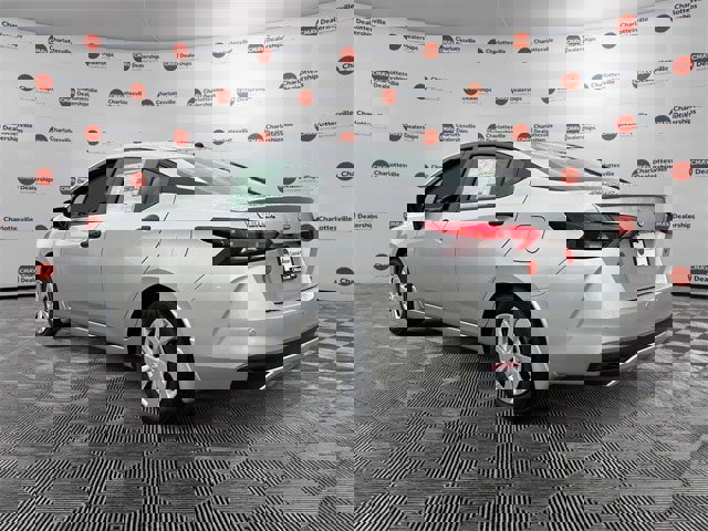 New 2025 Nissan Versa S image 3