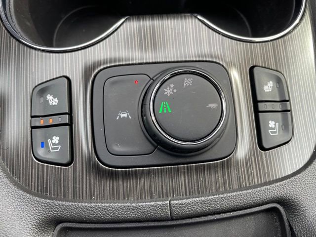 Used 2023 GMC Acadia SLT w/ Preferred Package FWD image 25