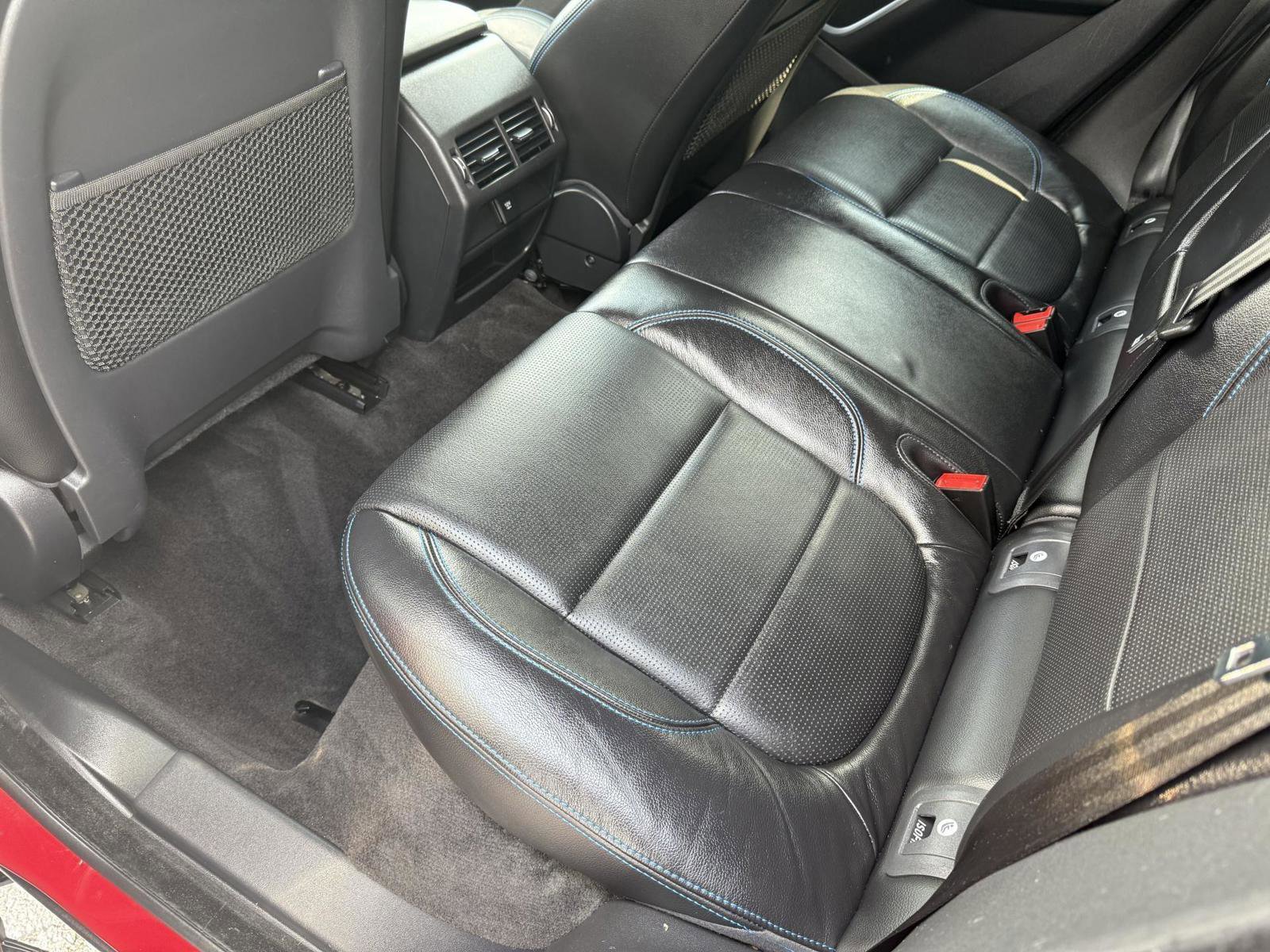 Used 2019 Jaguar E-PACE R-Dynamic SE image 30