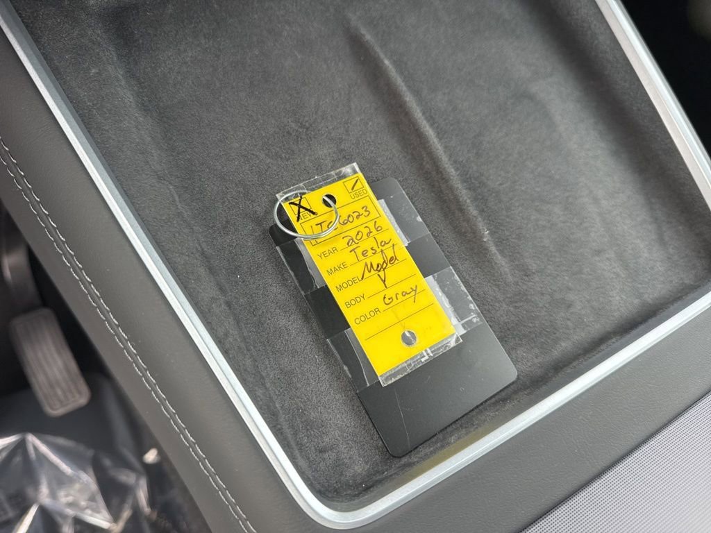Used 2026 Tesla Model Y Premium image 37