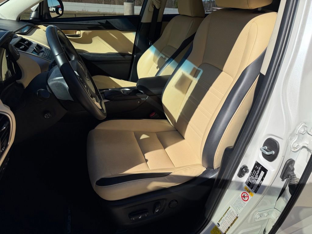 Used 2015 Lexus NX 200t FWD image 10