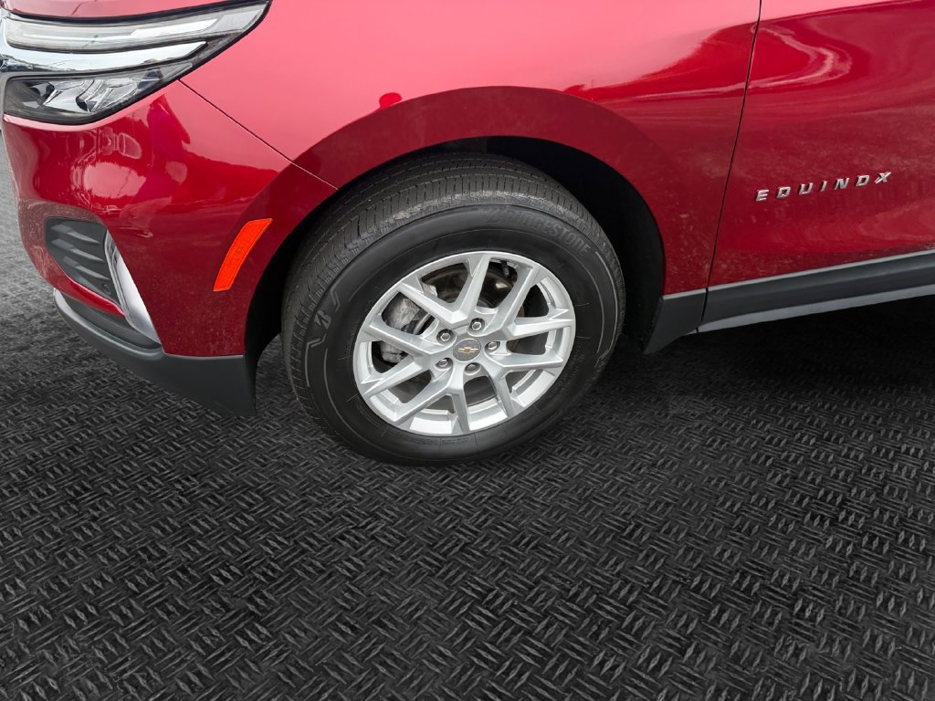 Certified 2024 Chevrolet Equinox LT AWD/4WD image 11
