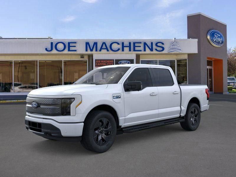 New 2025 Ford F150 Lightning Flash AWD/4WD image 3