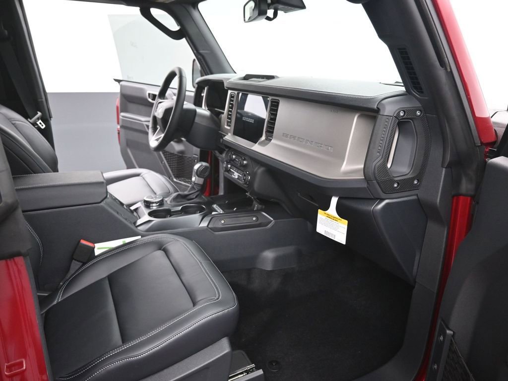 New 2026 Ford Bronco Outer Banks image 24