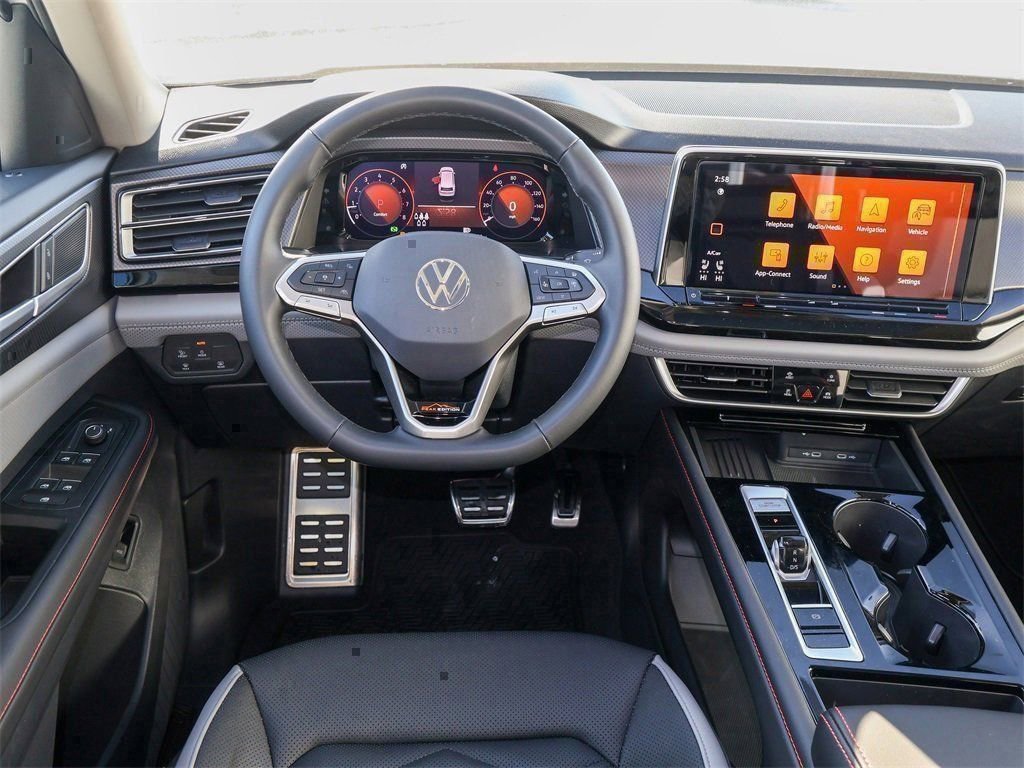 New 2026 Volkswagen Atlas Peak Edition image 19