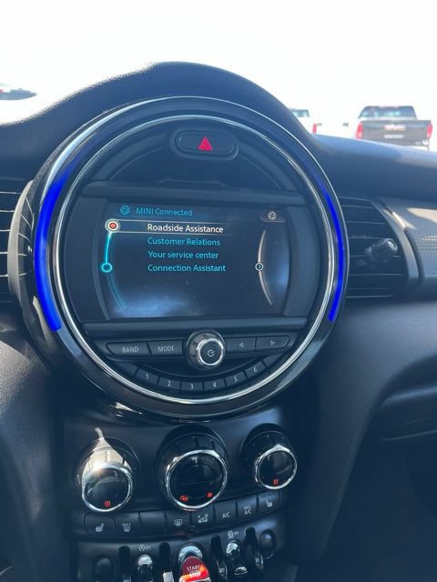 Used 2017 MINI Cooper 4-Door Hardtop FWD image 49