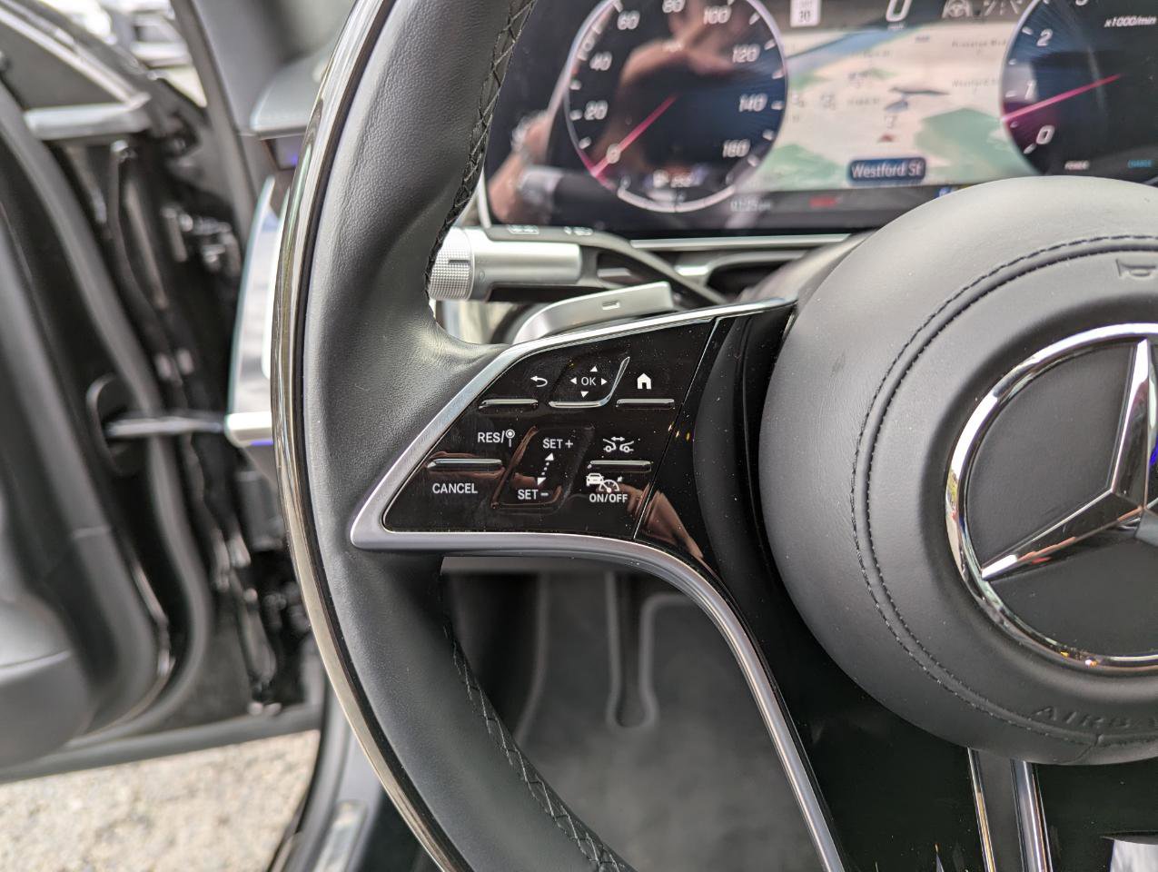 Used 2025 Mercedes-Benz S 580 4MATIC Sedan image 17