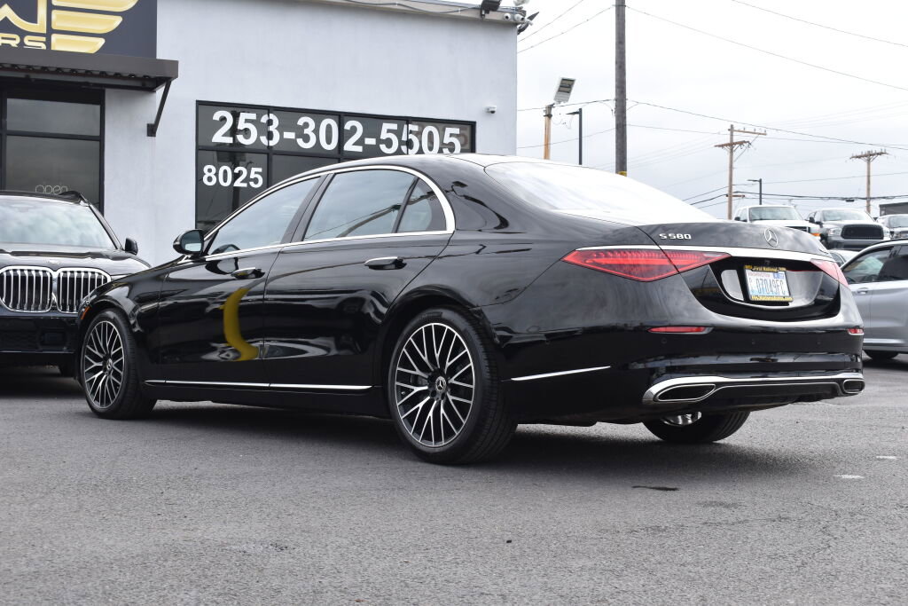 Used 2021 Mercedes-Benz S 580 4MATIC Sedan image 11