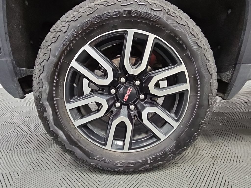 Certified 2025 GMC Sierra 1500 AT4 w/ AT4 Premium Package AWD/4WD image 52