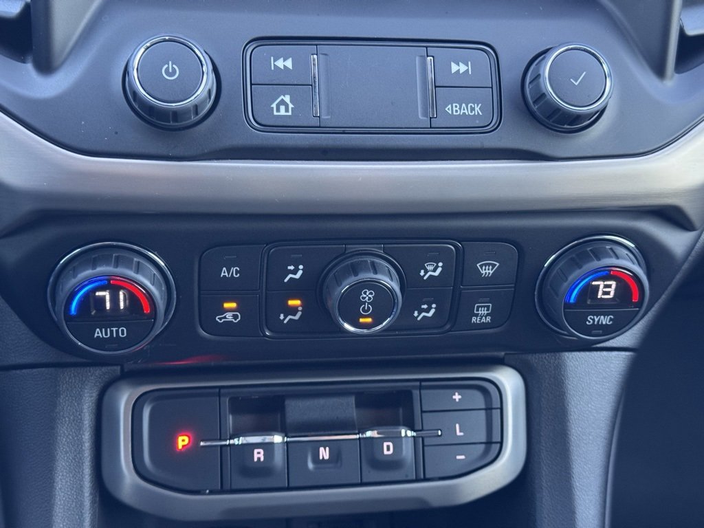 Used 2022 GMC Acadia Denali w/ Denali Technology Package image 13