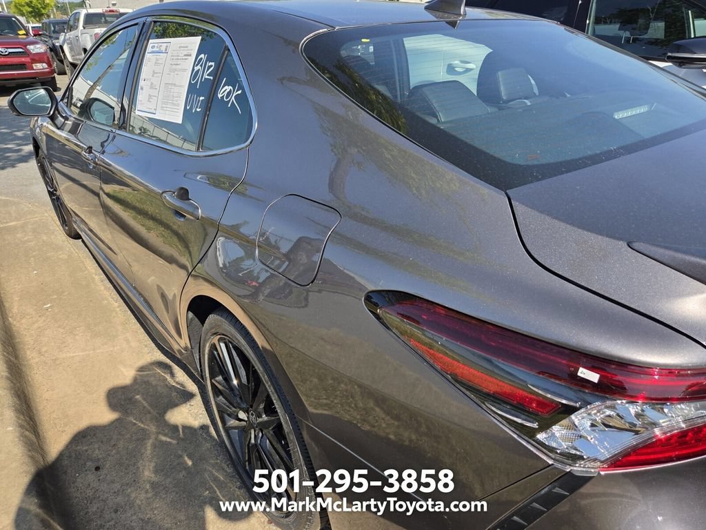 Used 2023 Toyota Camry XSE FWD image 6