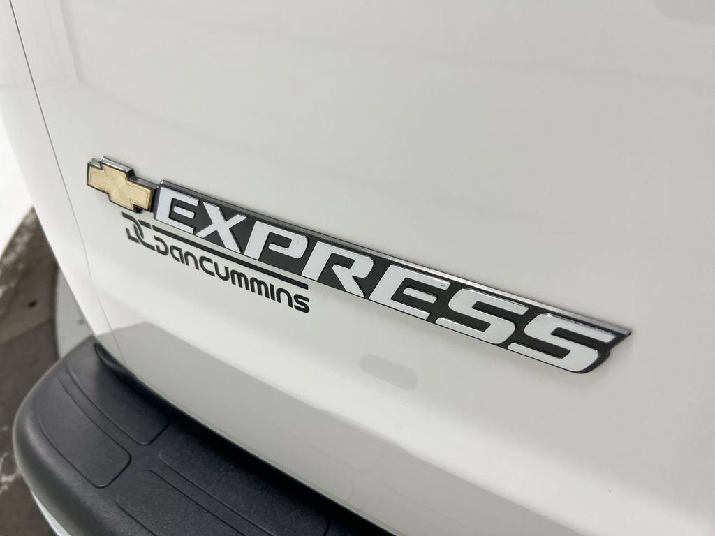 Used 2025 Chevrolet Express 2500 w/ Driver Convenience Package RWD image 24