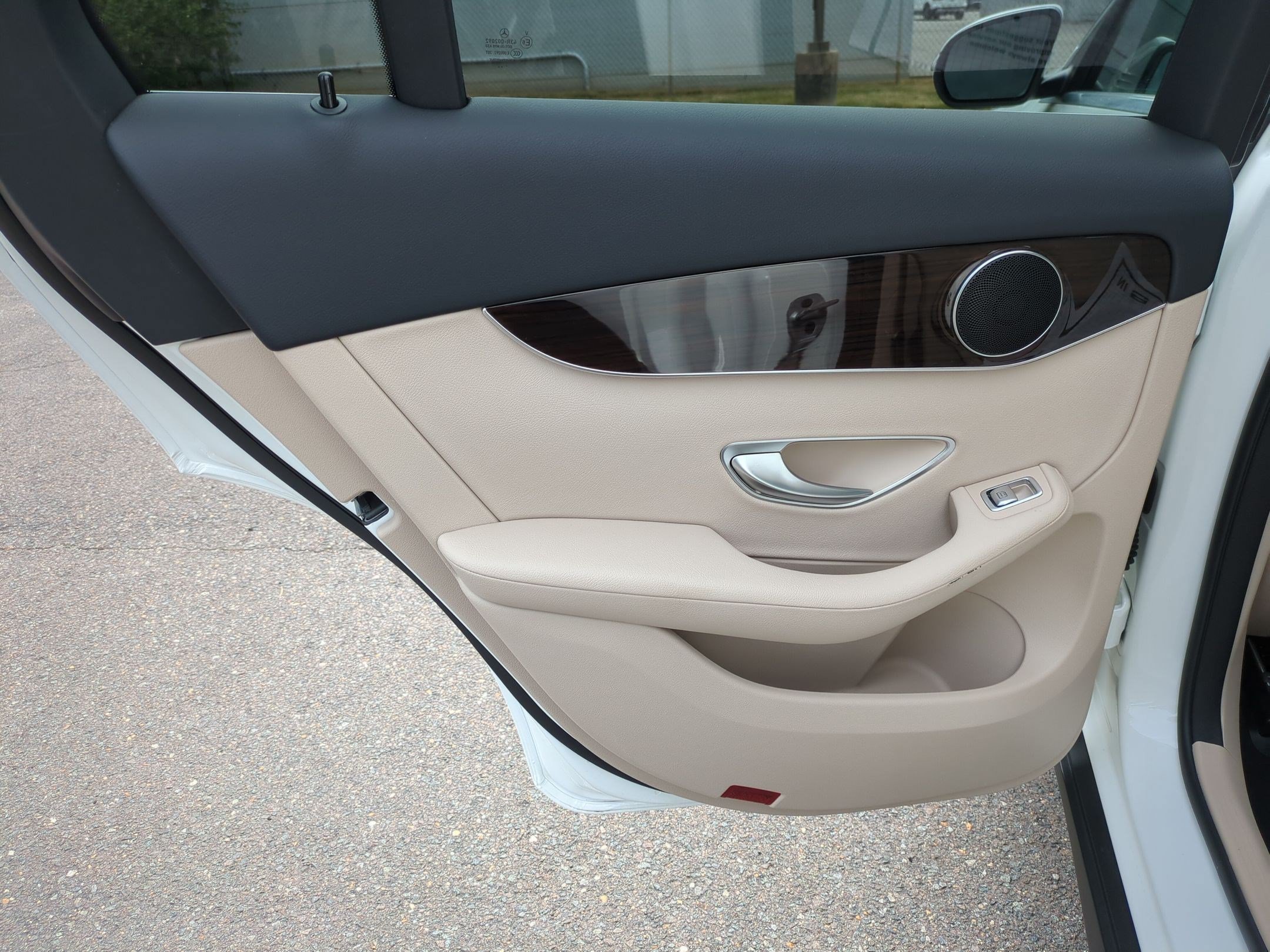 Certified 2022 Mercedes-Benz GLC 300 image 29