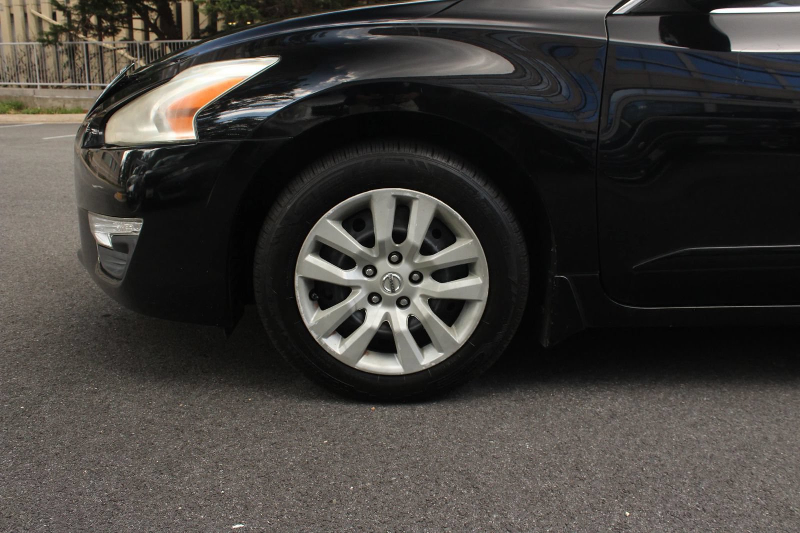 Used 2015 Nissan Altima 2.5 S w/ Power Driver Seat Package FWD image 11