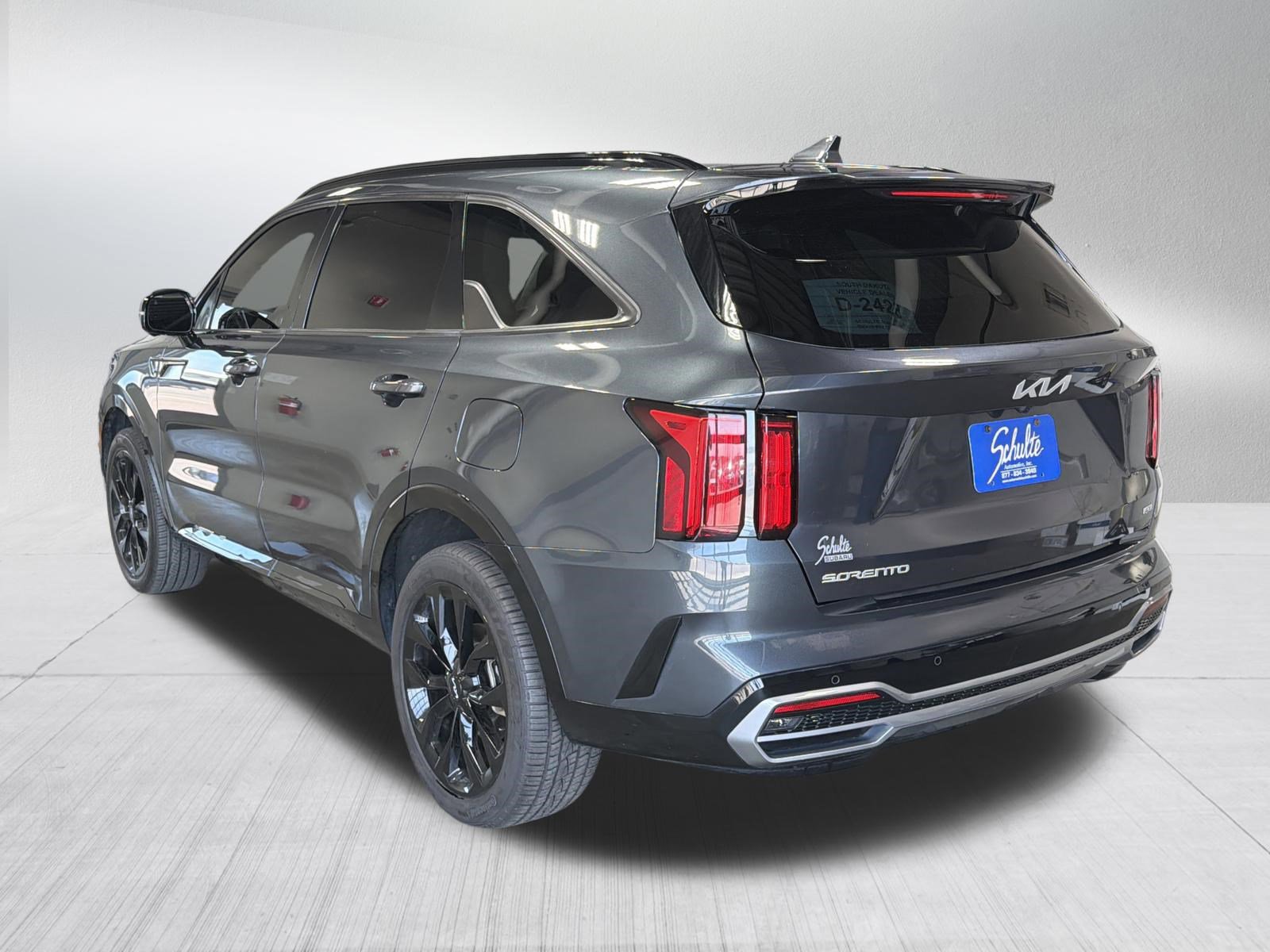 Used 2023 Kia Sorento SX AWD/4WD image 5
