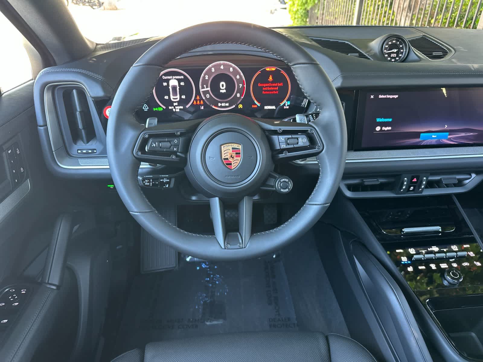 New 2026 Porsche Cayenne Coupe AWD/4WD image 15