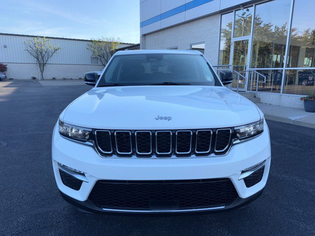 Used 2024 Jeep Grand Cherokee Limited image 8