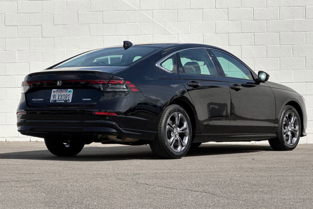 Certified 2024 Honda Accord EX-L image 8