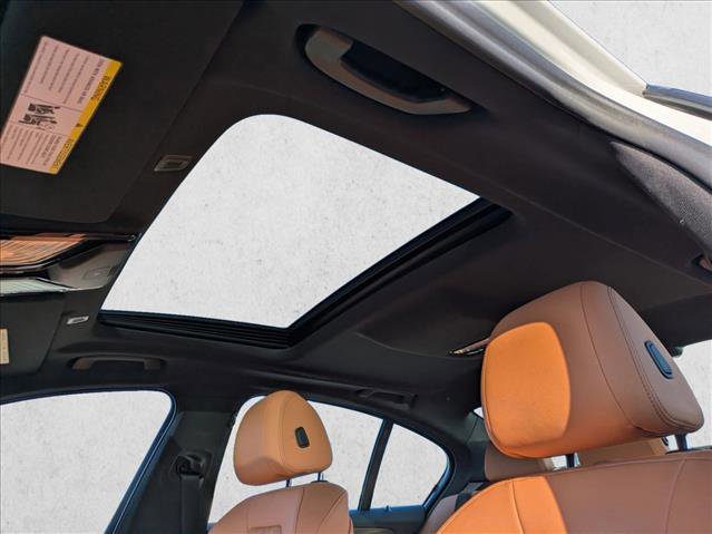 Used 2023 BMW 530e w/ Premium Package image 16