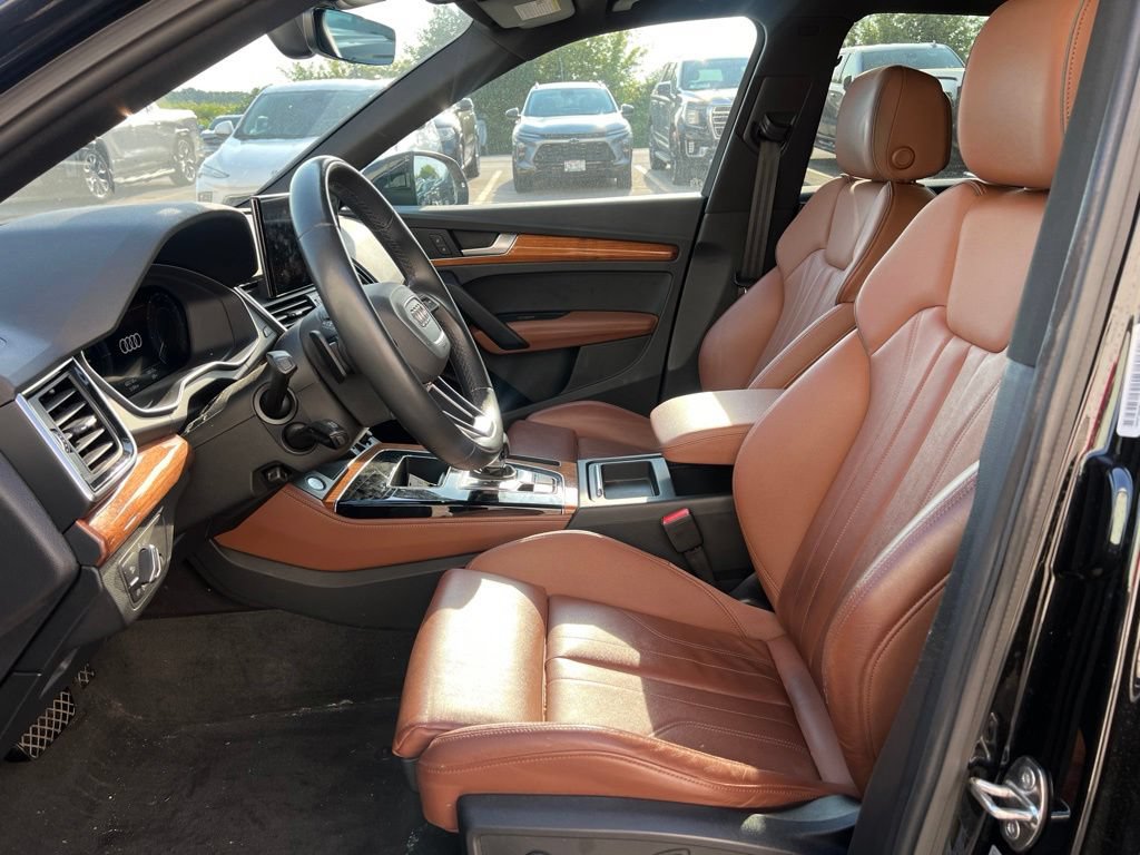 Used 2022 Audi Q5 e Premium Plus w/ Premium Plus Package AWD/4WD image 18