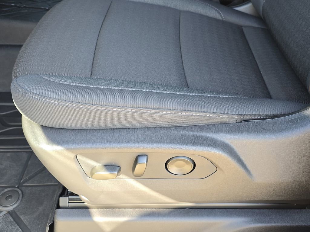 New 2026 Chevrolet Silverado 1500 LT w/ Safety Package image 29