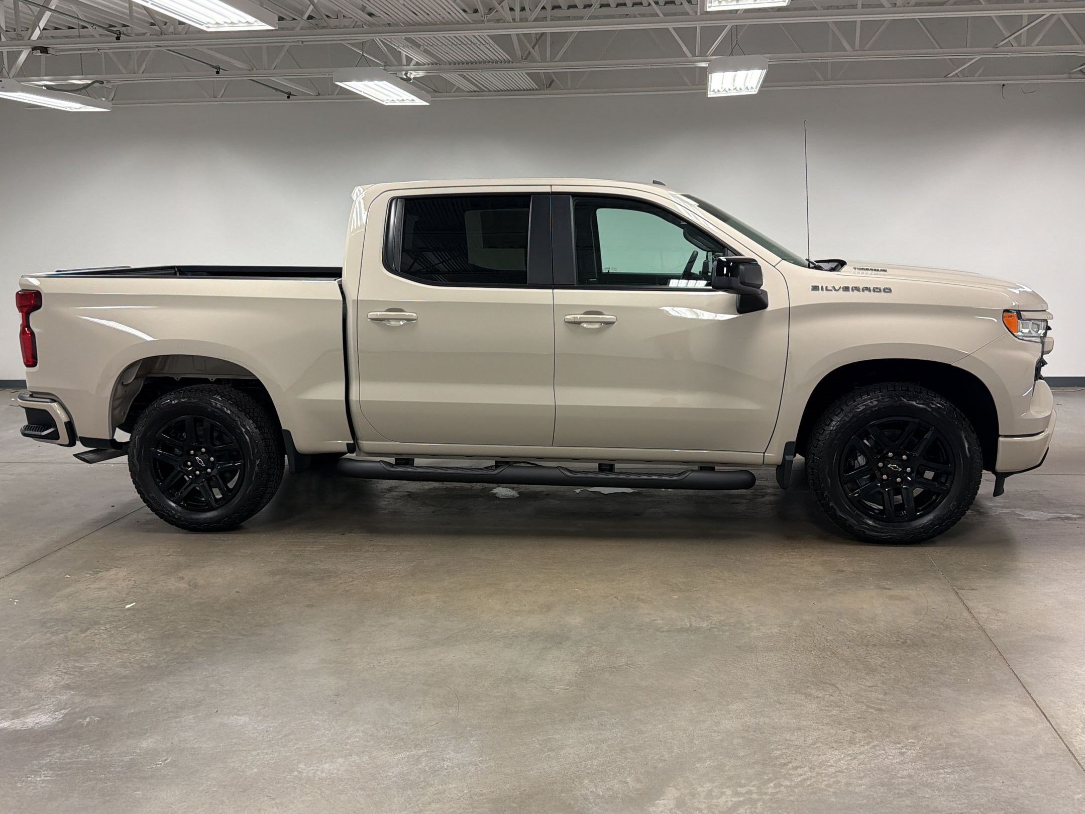 New 2026 Chevrolet Silverado 1500 RST w/ RST Select Package RWD image 7