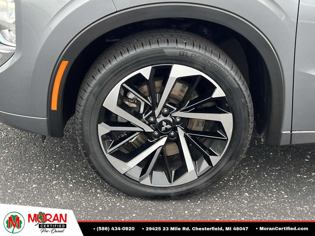 Used 2024 Mitsubishi Outlander SEL FWD image 9