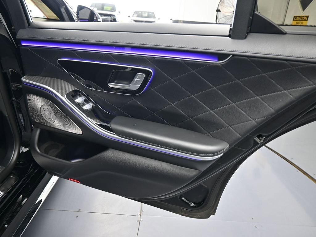 Used 2022 Mercedes-Benz S 580 4MATIC Sedan image 52