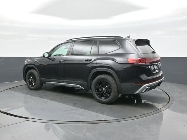 New 2026 Volkswagen Atlas Peak Edition AWD/4WD image 5