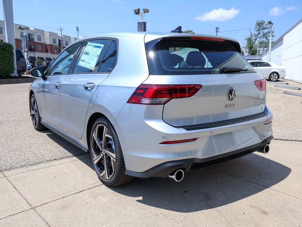 New 2026 Volkswagen GTI SE FWD image 3