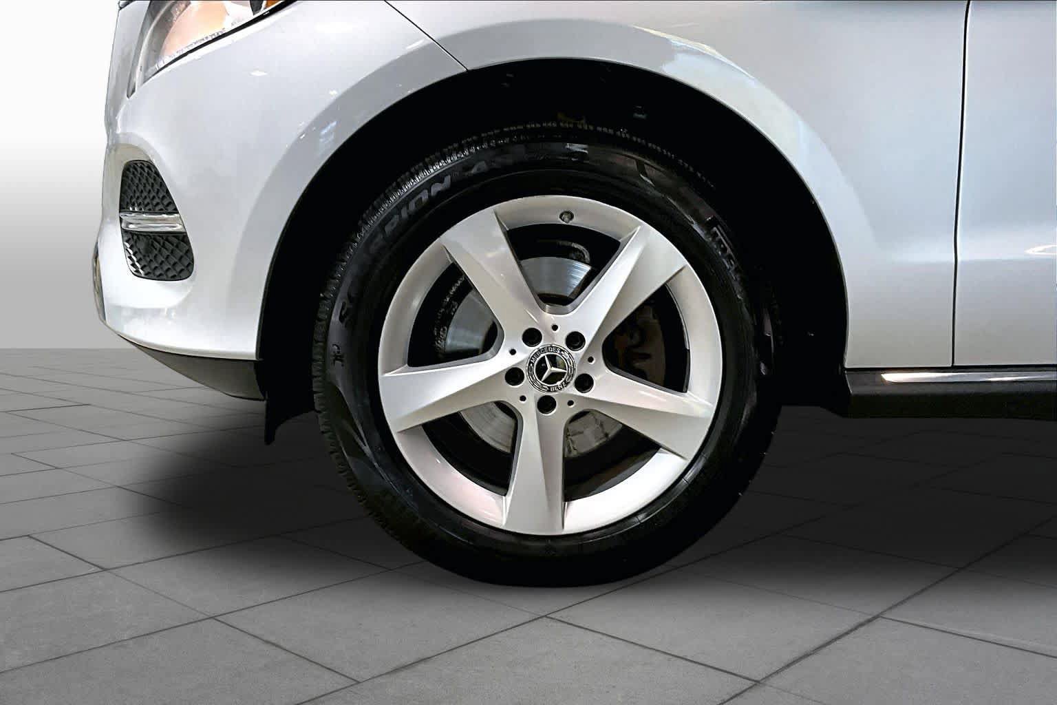 Certified 2018 Mercedes-Benz GLE 350 4MATIC image 11