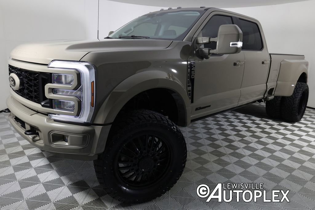 Used 2026 Ford F450 Lariat AWD/4WD image 1