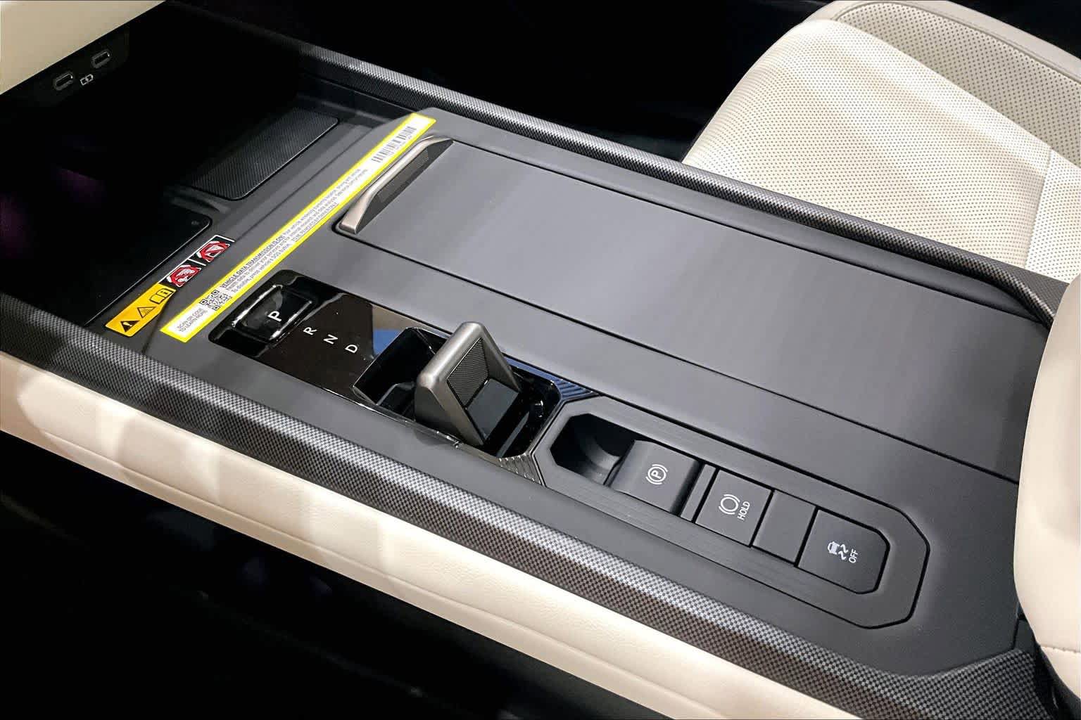 New 2026 Lexus ES 350e FWD image 11