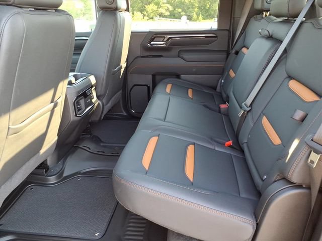 New 2026 GMC Sierra 2500 AT4 w/ AT4 Premium Plus Package AWD/4WD image 7