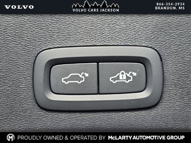 New 2026 Volvo XC40 B5 Ultra w/ Protection Package Premier AWD/4WD image 27
