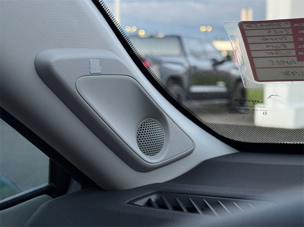 Used 2024 Toyota RAV4 Limited image 34