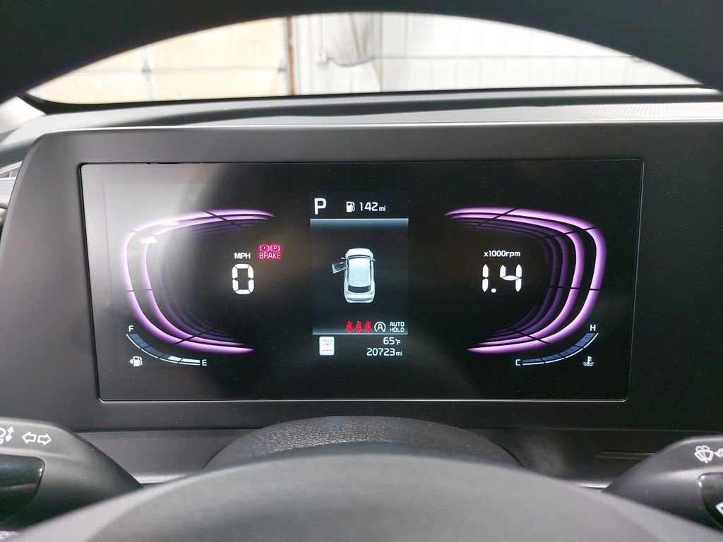 Used 2025 Kia Sportage LX image 18