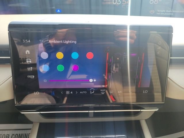 Certified 2024 Lincoln Nautilus Reserve w/ Equipment Group 202A AWD/4WD image 36