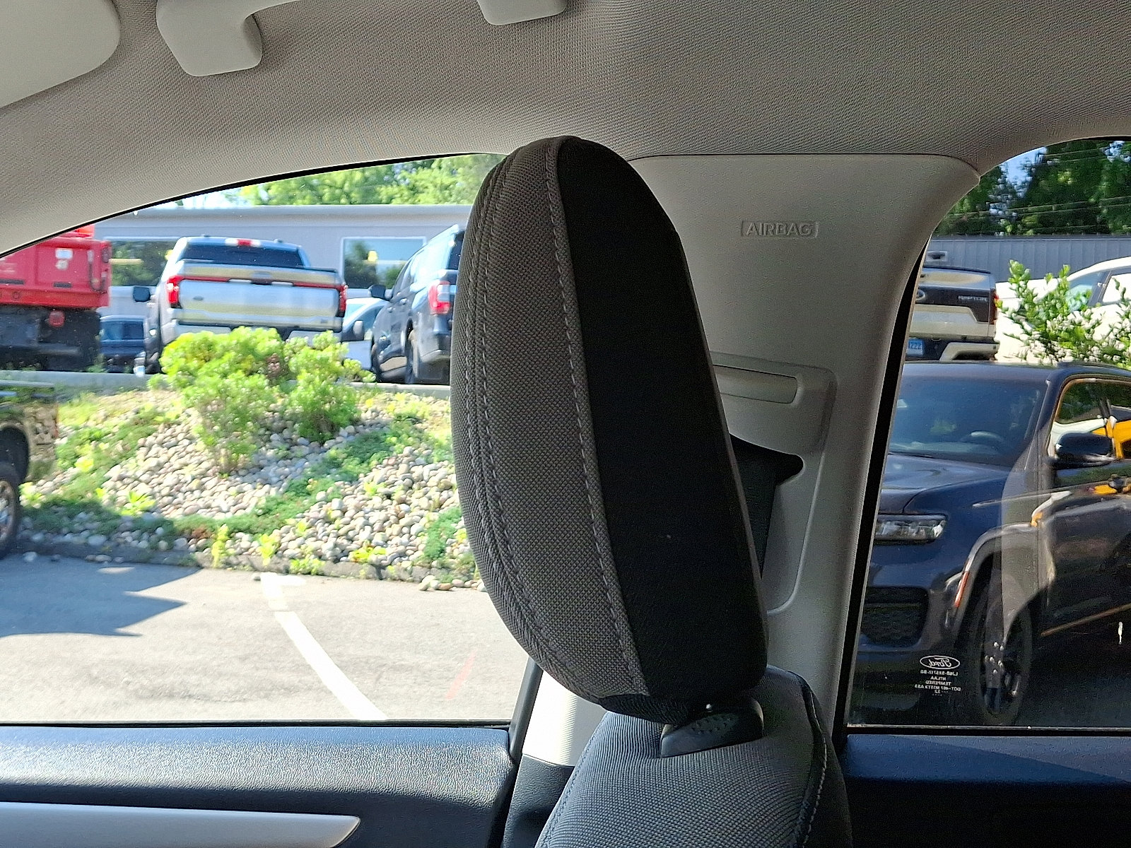 Certified 2022 Ford Escape SE image 17