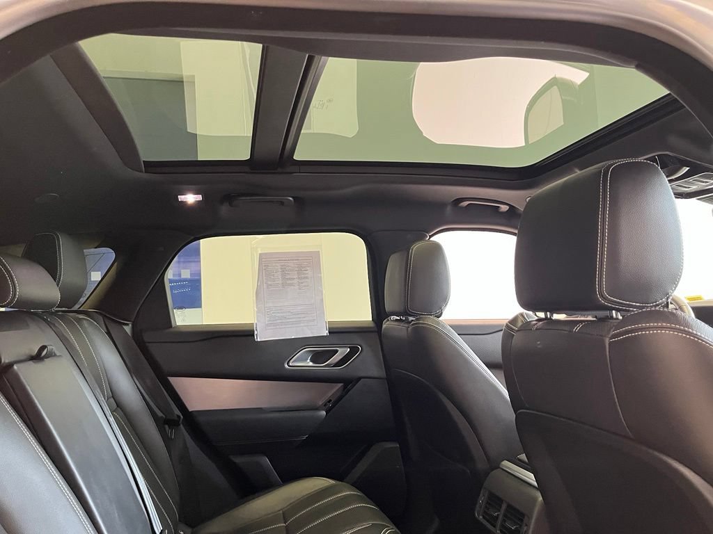 Used 2023 Land Rover Range Rover Velar R-Dynamic S AWD/4WD image 29