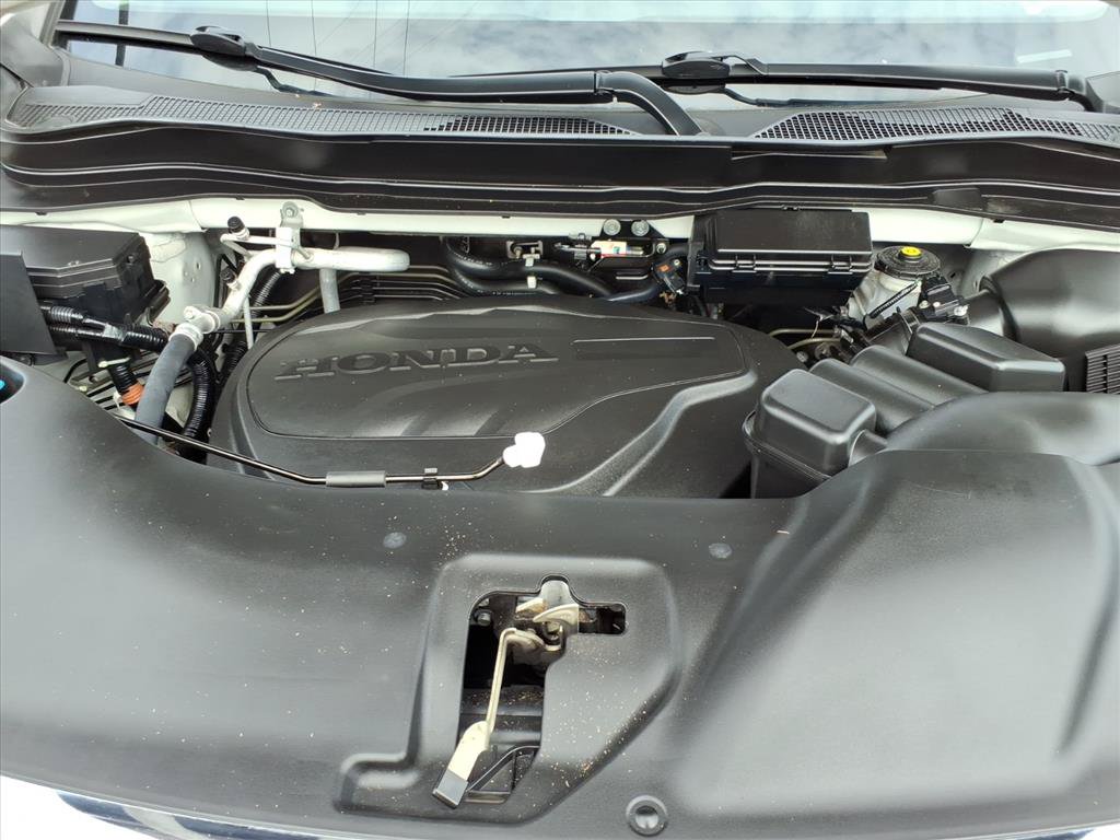 Used 2022 Honda Pilot Touring image 10