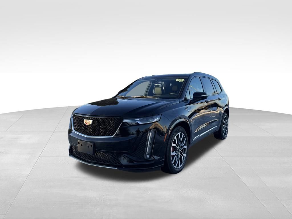 Used 2024 Cadillac XT6 Sport image 2